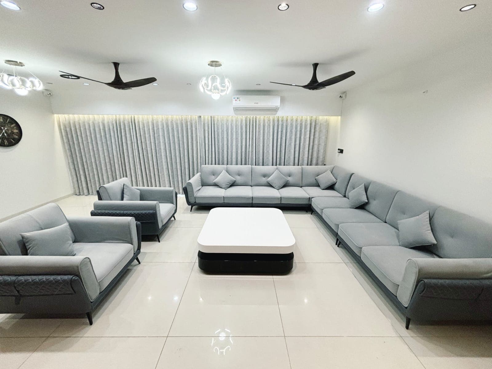 Spacious Family Living Room
